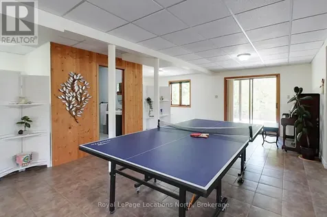 252 Lakeshore Road North Meaford ON N4L 1W5