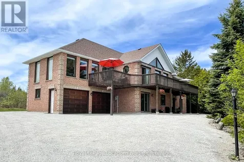 252 Lakeshore Road North Meaford ON N4L 1W5