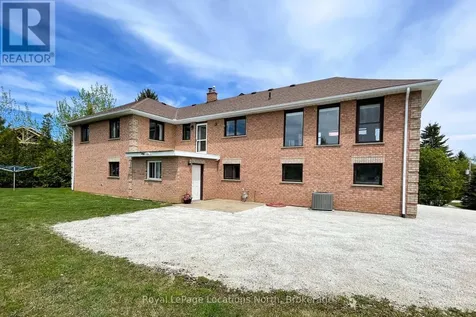 252 Lakeshore Road North Meaford ON N4L 1W5
