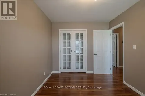 26 Centennial Drive Brantford ON N3R 5X7