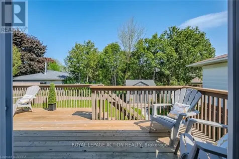26 Centennial Drive Brantford ON N3R 5X7