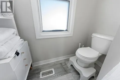 111 Melrose Avenue North Hamilton (gibson) ON L8L 6X4