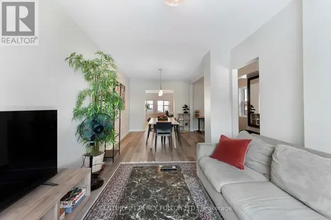 111 Melrose Avenue North Hamilton (gibson) ON L8L 6X4