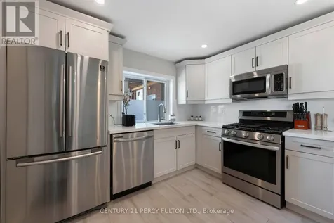 111 Melrose Avenue North Hamilton (gibson) ON L8L 6X4