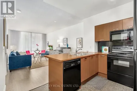 51 Harrison Garden Boulevard East Toronto (willowdale East) ON M2N 7G4