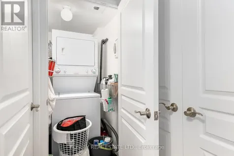 51 Harrison Garden Boulevard East Toronto (willowdale East) ON M2N 7G4