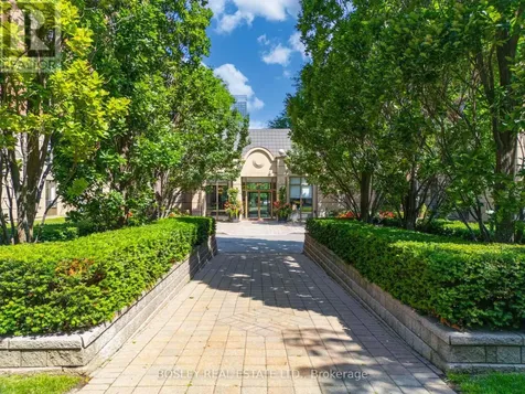 51 Harrison Garden Boulevard East Toronto (willowdale East) ON M2N 7G4