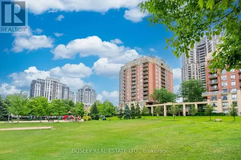 51 Harrison Garden Boulevard East Toronto (willowdale East) ON M2N 7G4