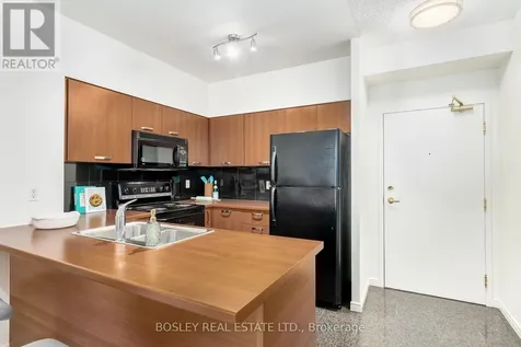 51 Harrison Garden Boulevard East Toronto (willowdale East) ON M2N 7G4