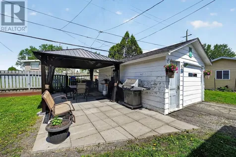1814 Shearer Avenue Cornwall ON K6H 2H5