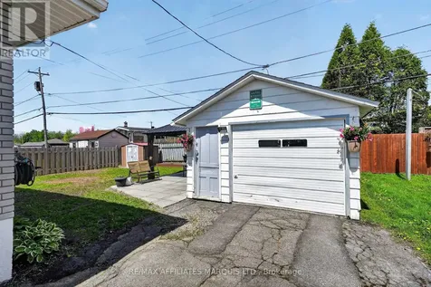 1814 Shearer Avenue Cornwall ON K6H 2H5
