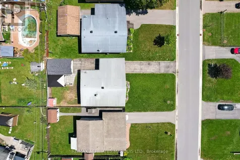 1814 Shearer Avenue Cornwall ON K6H 2H5