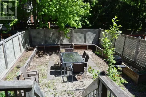1345 Halton Terrace Ottawa ON K2K 3J2