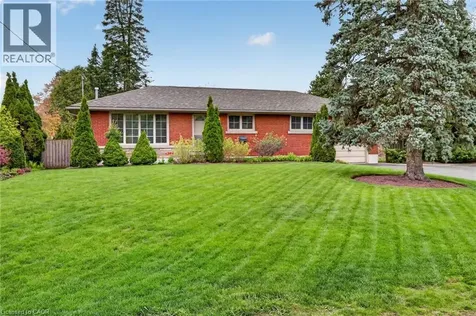 187 Council Crescent Ancaster ON L9G 1V2