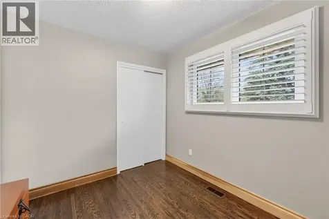 187 Council Crescent Ancaster ON L9G 1V2