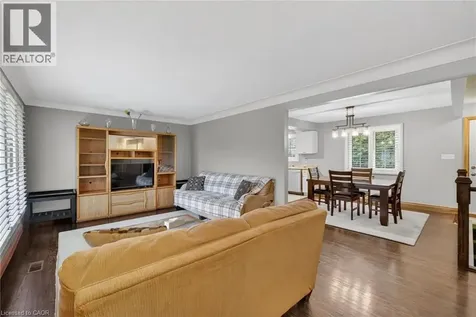187 Council Crescent Ancaster ON L9G 1V2