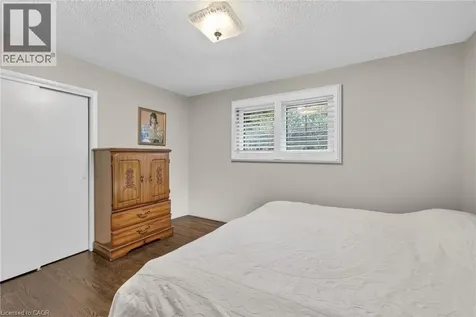 187 Council Crescent Ancaster ON L9G 1V2