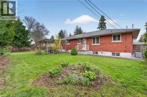 187 Council Crescent Ancaster ON L9G 1V2