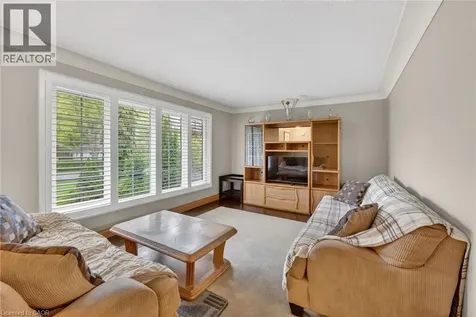 187 Council Crescent Ancaster ON L9G 1V2