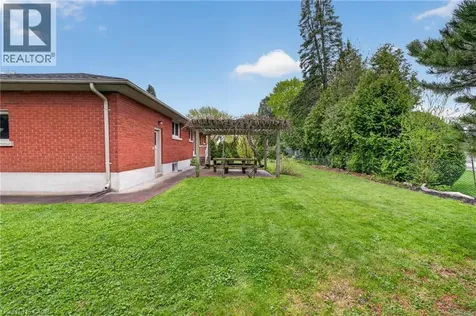 187 Council Crescent Ancaster ON L9G 1V2
