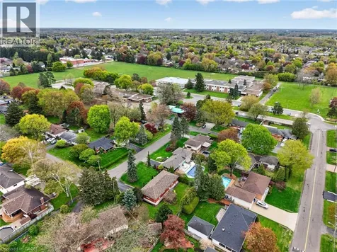 187 Council Crescent Ancaster ON L9G 1V2
