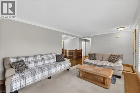 187 Council Crescent Ancaster ON L9G 1V2