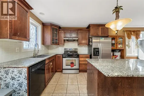 143 Amy Croft Lakeshore ON N9K 1E6