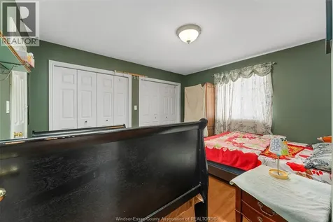 143 Amy Croft Lakeshore ON N9K 1E6