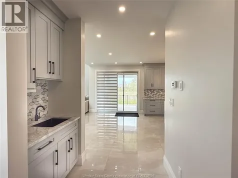 7 Cypress Pointe Leamington ON N8H 5R2