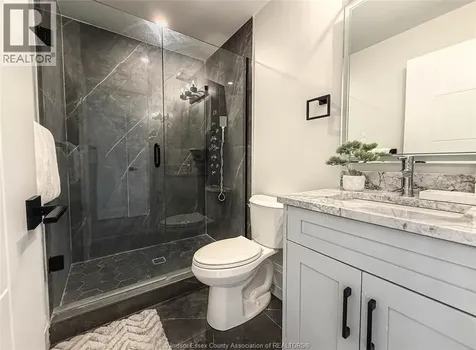 7 Cypress Pointe Leamington ON N8H 5R2