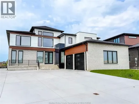 7 Cypress Pointe Leamington ON N8H 5R2