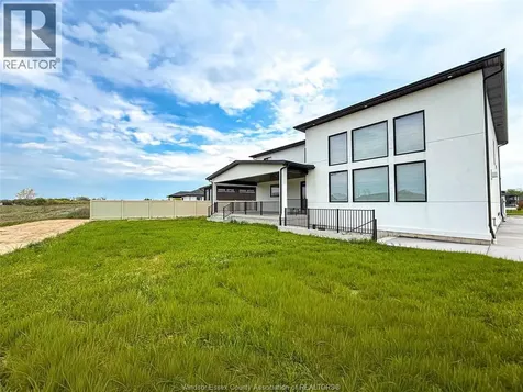 7 Cypress Pointe Leamington ON N8H 5R2