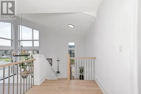 117 Stoneleigh Drive Blue Mountains ON L9Y 0Z4