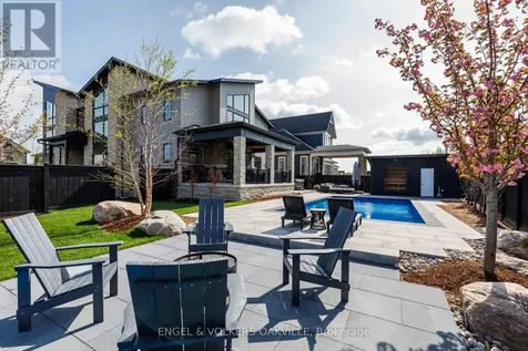 117 Stoneleigh Drive Blue Mountains ON L9Y 0Z4