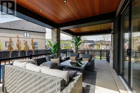 117 Stoneleigh Drive Blue Mountains ON L9Y 0Z4