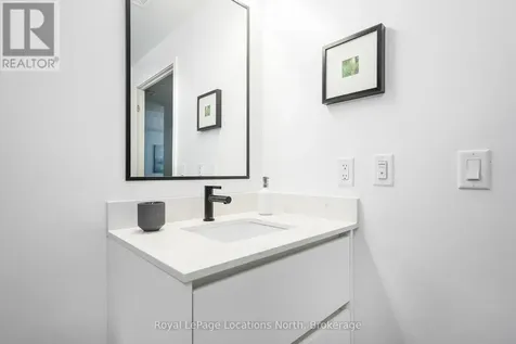 31 Huron Street Collingwood ON L9Y 1C3