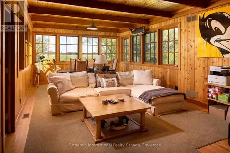 6890 Essex 50 Road Amherstburg ON N0R 1G0