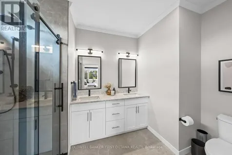 1027 Matheson Drive Montague ON K7A 5B8