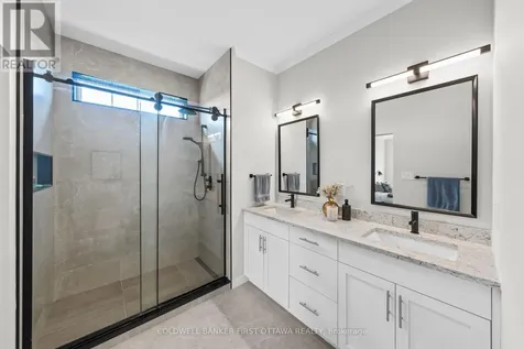 1027 Matheson Drive Montague ON K7A 5B8