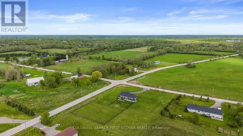 1027 Matheson Drive Montague ON K7A 5B8