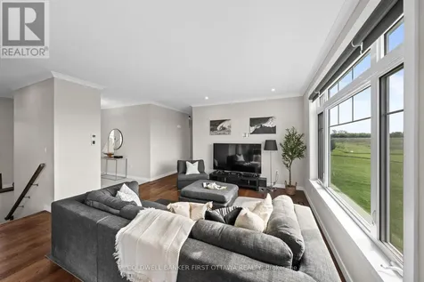 1027 Matheson Drive Montague ON K7A 5B8