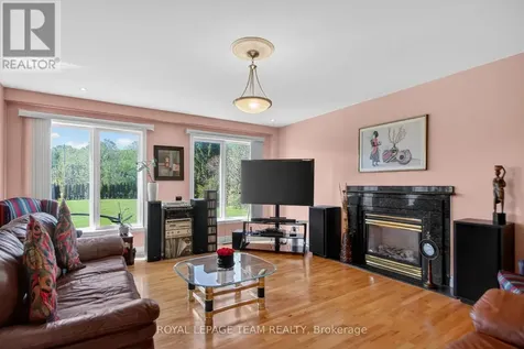 5472 Wicklow Drive Ottawa ON K4M 1C4