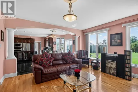 5472 Wicklow Drive Ottawa ON K4M 1C4