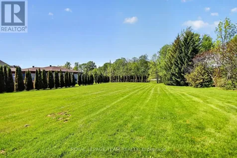 5472 Wicklow Drive Ottawa ON K4M 1C4