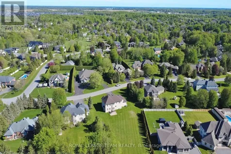 5472 Wicklow Drive Ottawa ON K4M 1C4