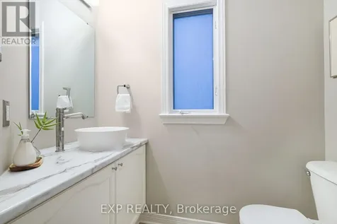 34 Avonmore Crescent Ottawa ON K2G 6J7