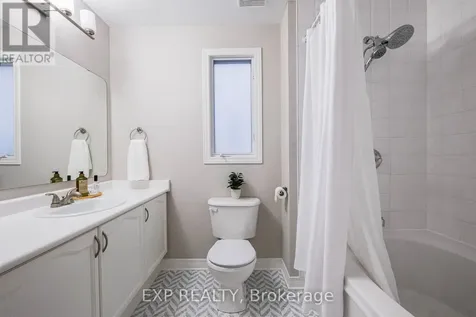 34 Avonmore Crescent Ottawa ON K2G 6J7