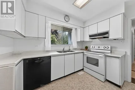 33 Linndale Road Cambridge ON N1S 3J6