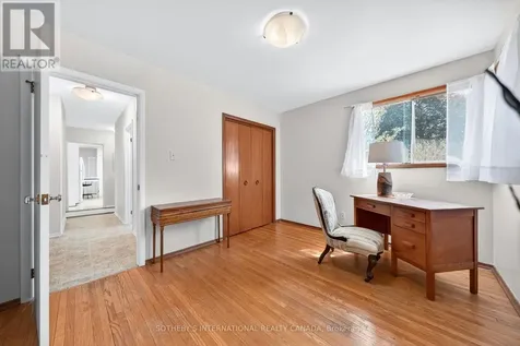 33 Linndale Road Cambridge ON N1S 3J6