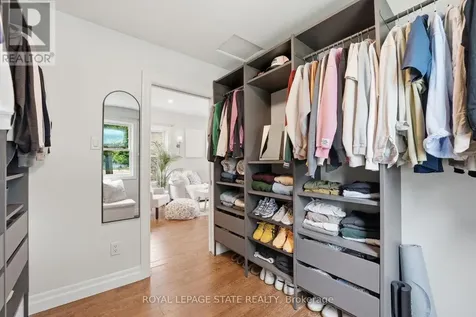 43 Alonzo Street Brantford ON N3R 1A1